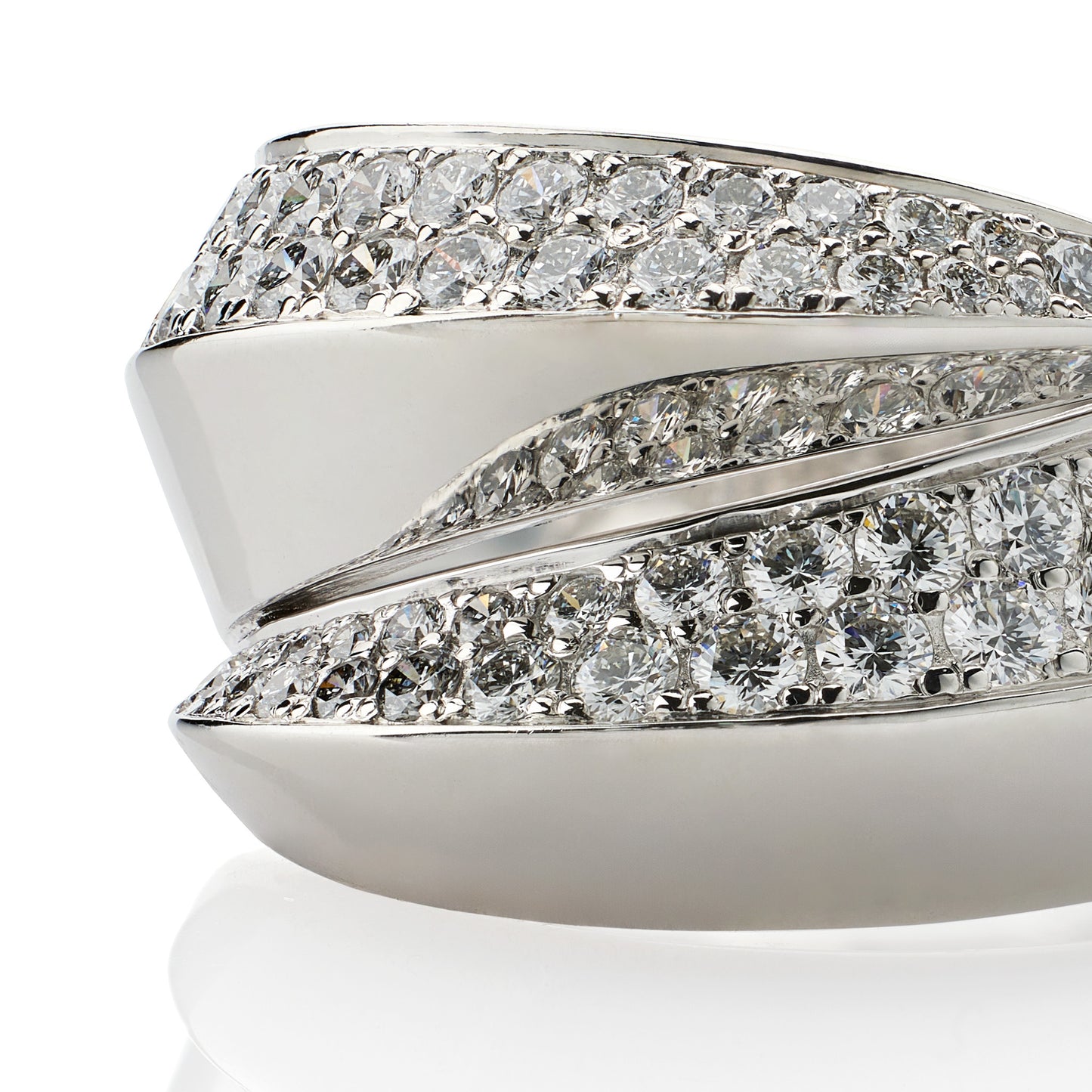 Macklowe Gallery Cartier Paris Diamond