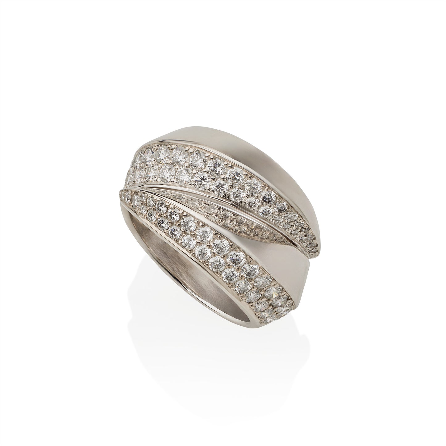 Macklowe Gallery Cartier Paris Diamond